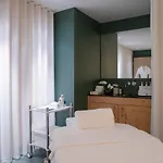 酒店 Schweizerhof - A Small Luxury