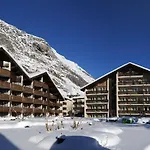 Schweizerhof - A Small Luxury Hotell
