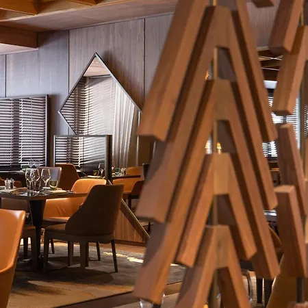 Schweizerhof - A Small Luxury فندق