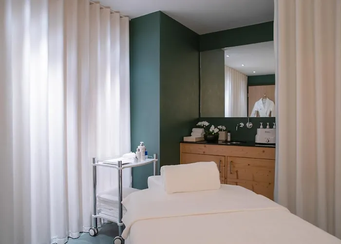 Hotel Schweizerhof - A Small Luxury