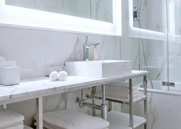 Schweizerhof - A Small Luxury 4*