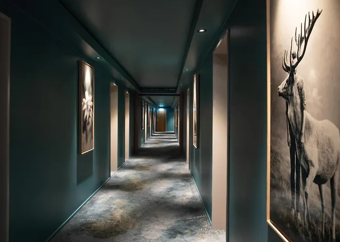 Schweizerhof - A Small Luxury Hotell