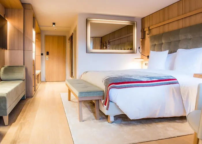 Hotell Schweizerhof - A Small Luxury 4*