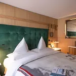 Schweizerhof - A Small Luxury Hotel 4*