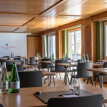 Schweizerhof - A Small Luxury 酒店 4*