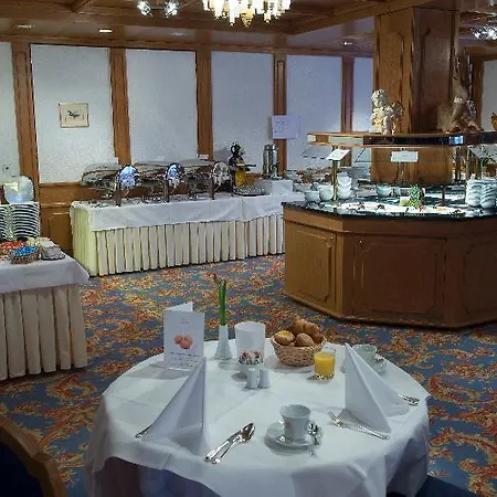 Schweizerhof - A Small Luxury 4* Zermatt