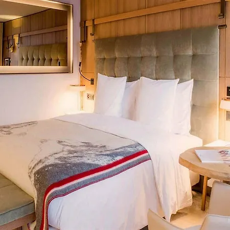 Szálloda Schweizerhof - A Small Luxury 4*